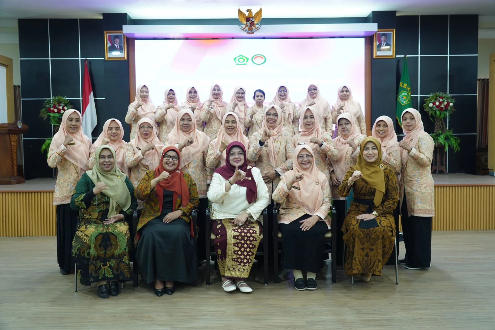 DWP Kemenag Nganjuk Ikuti Pembinaan, Perkuat Keteladanan Keluarga sebagai Fondasi Perubahan